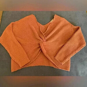 Woman’s Moon & Madison Mauve Pink Soft Knit Long Sleeve Knot Cropped Sweater